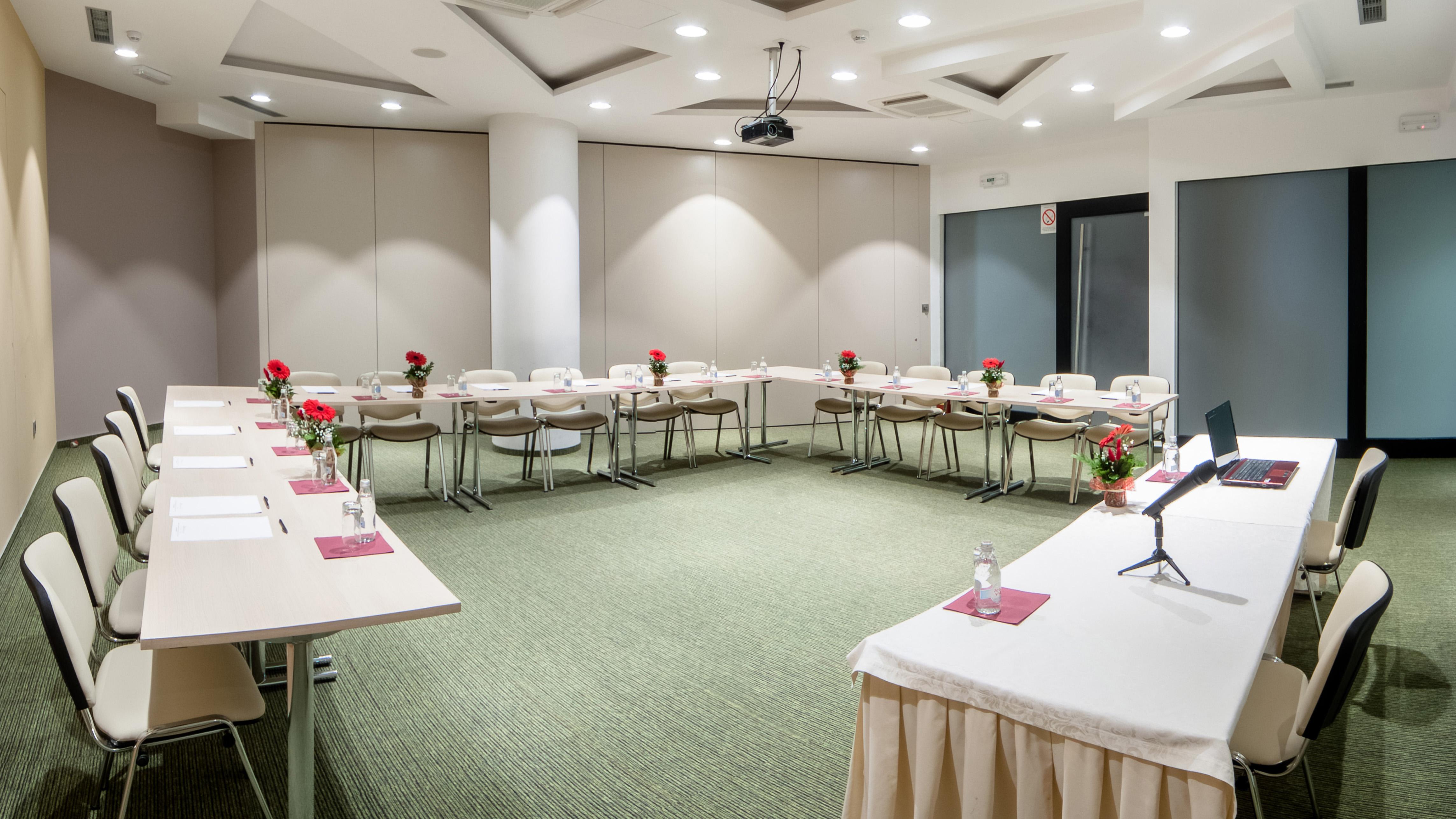 Nobel Design Hotel เบลเกรด ภายนอก รูปภาพ